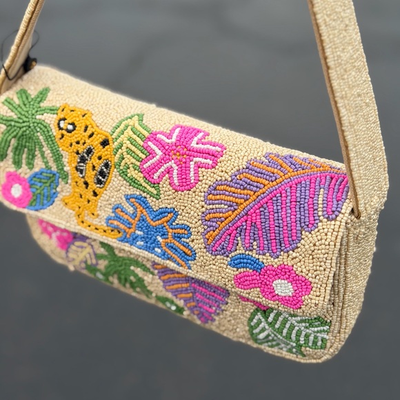 America & Beyond Beaded Jungle Queen Leopard Tropical Embellished Shoulder Bag - Picture 2 of 6